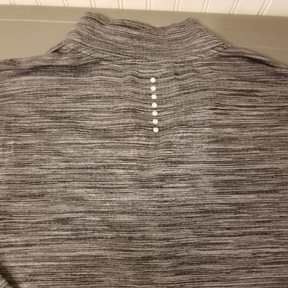 RBX Xtrain Grey Compression Pull Over Size Large - Picture 4 of 7